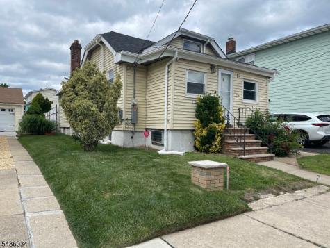 258 Randolph Street Carteret NJ 07008