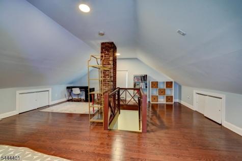 135 Sanford Street East Orange NJ 07018