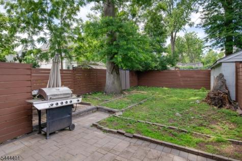 135 Sanford Street East Orange NJ 07018