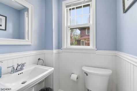 103 3RD Avenue Little Falls NJ 07424