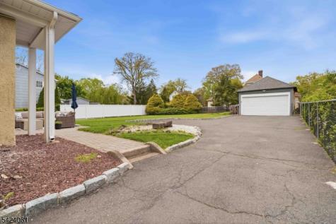 103 3RD Avenue Little Falls NJ 07424