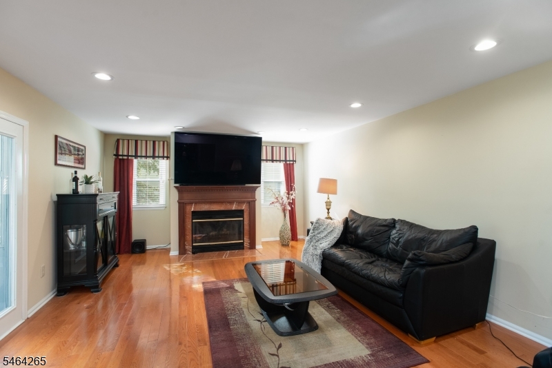 66 Perrine Pike Hillsborough NJ 08844