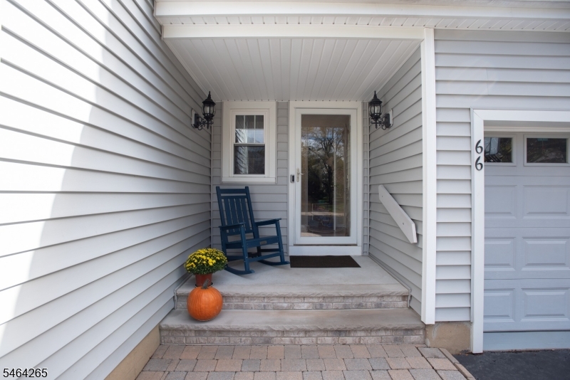 66 Perrine Pike Hillsborough NJ 08844