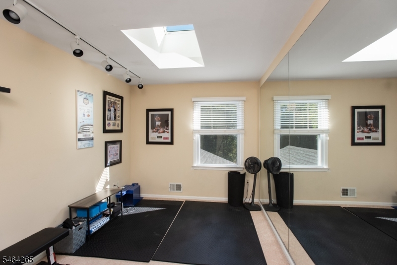 66 Perrine Pike Hillsborough NJ 08844