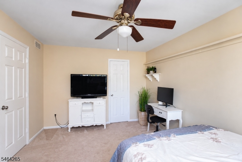 66 Perrine Pike Hillsborough NJ 08844