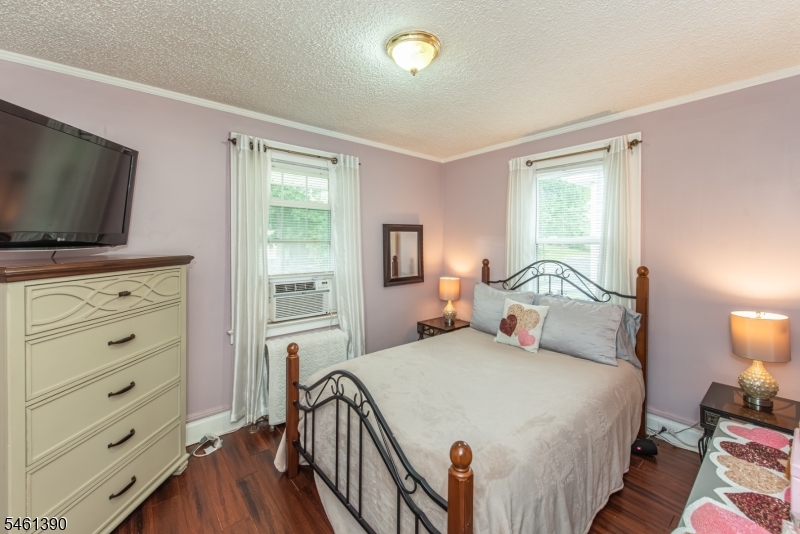 76 Elliot Place East Orange NJ 07018