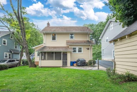 76 Elliot Place East Orange NJ 07018