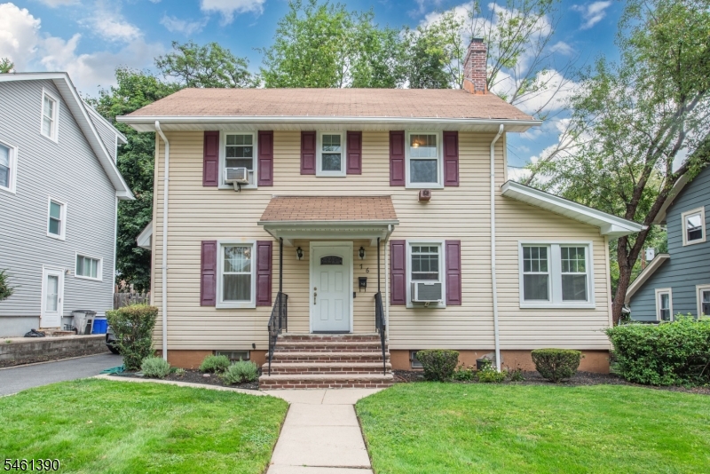 76 Elliot Place East Orange NJ 07018