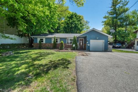 212 Durban Avenue Hopatcong NJ 07843