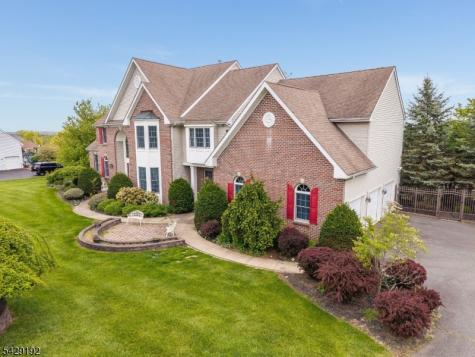 3 Kentview Court Raritan NJ 08822