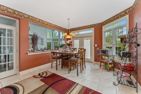 3 Kentview Court Raritan NJ 08822