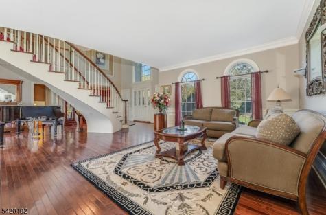 3 Kentview Court Raritan NJ 08822
