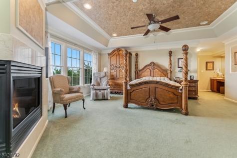 3 Kentview Court Raritan NJ 08822