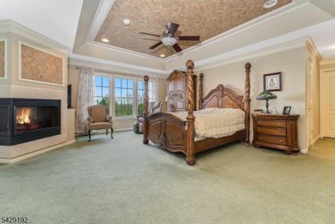3 Kentview Court Raritan NJ 08822
