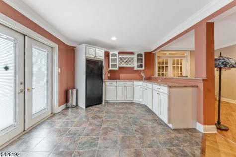 3 Kentview Court Raritan NJ 08822
