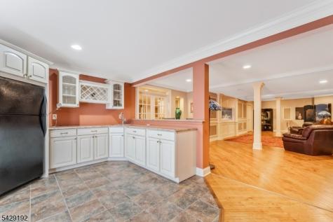 3 Kentview Court Raritan NJ 08822