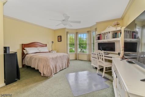 3 Kentview Court Raritan NJ 08822