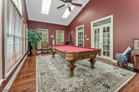 3 Kentview Court Raritan NJ 08822