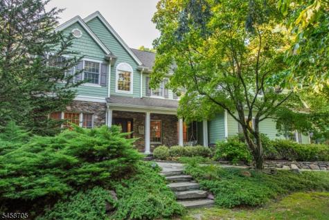 50 Gormley Lane Kinnelon NJ 07405