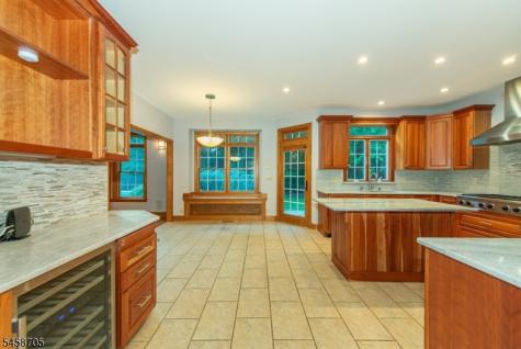 50 Gormley Lane Kinnelon NJ 07405