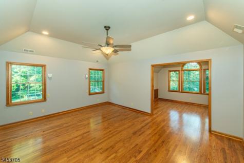 50 Gormley Lane Kinnelon NJ 07405