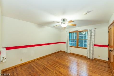 50 Gormley Lane Kinnelon NJ 07405