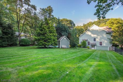 50 Gormley Lane Kinnelon NJ 07405