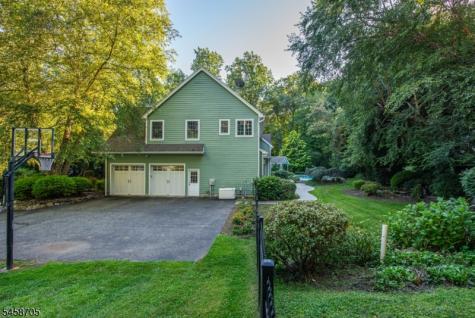 50 Gormley Lane Kinnelon NJ 07405