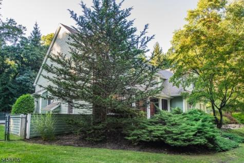 50 Gormley Lane Kinnelon NJ 07405