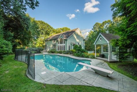 50 Gormley Lane Kinnelon NJ 07405