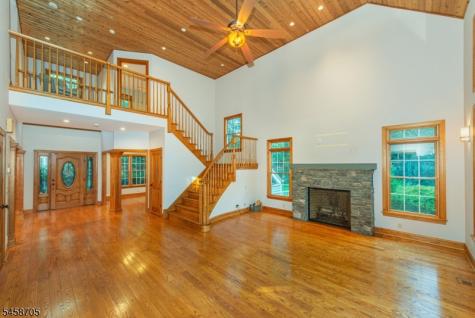 50 Gormley Lane Kinnelon NJ 07405