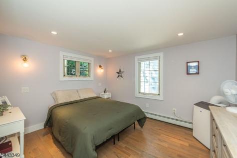 33 S Lakeside Avenue Jefferson NJ 07849