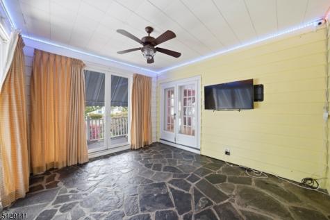 748 Livingston Road Elizabeth NJ 07208