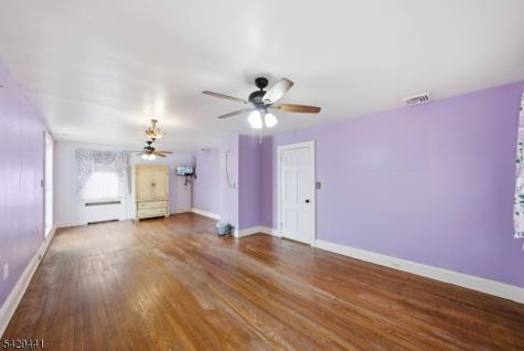 748 Livingston Road Elizabeth NJ 07208
