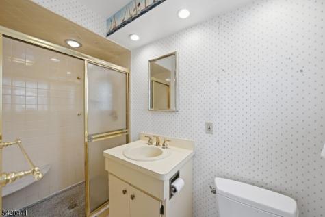 748 Livingston Road Elizabeth NJ 07208