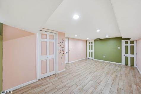 748 Livingston Road Elizabeth NJ 07208