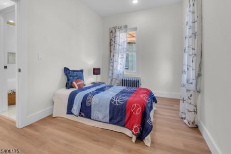 80 N 22nd Street East Orange NJ 07017