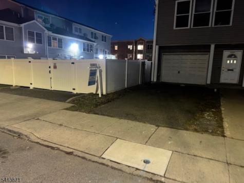 108 S Park Street Elizabeth NJ 07206