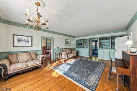 13 Gillens Road Montville NJ 07058