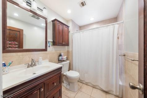 343 Dewitt Street Linden NJ 07036