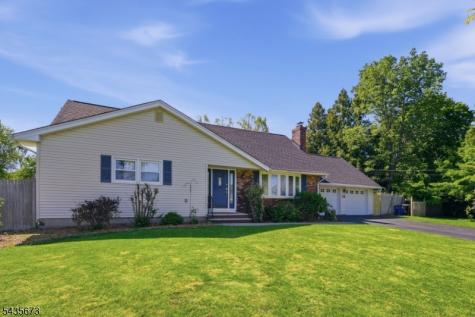 10 Happel Court Scotch Plains NJ 07076