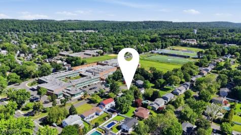 10 Happel Court Scotch Plains NJ 07076