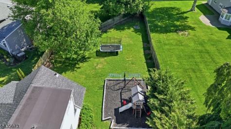 10 Happel Court Scotch Plains NJ 07076