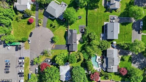 10 Happel Court Scotch Plains NJ 07076