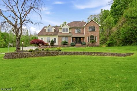 9 Valley Manor Drive Sparta NJ 07871