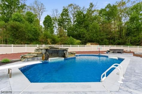 9 Valley Manor Drive Sparta NJ 07871