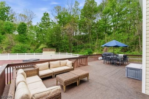 9 Valley Manor Drive Sparta NJ 07871