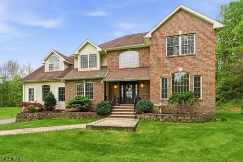 9 Valley Manor Drive Sparta NJ 07871