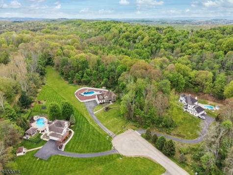 9 Valley Manor Drive Sparta NJ 07871