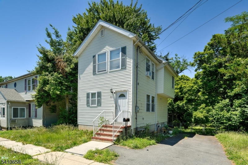 27 Newell Avenue New Brunswick NJ 08901